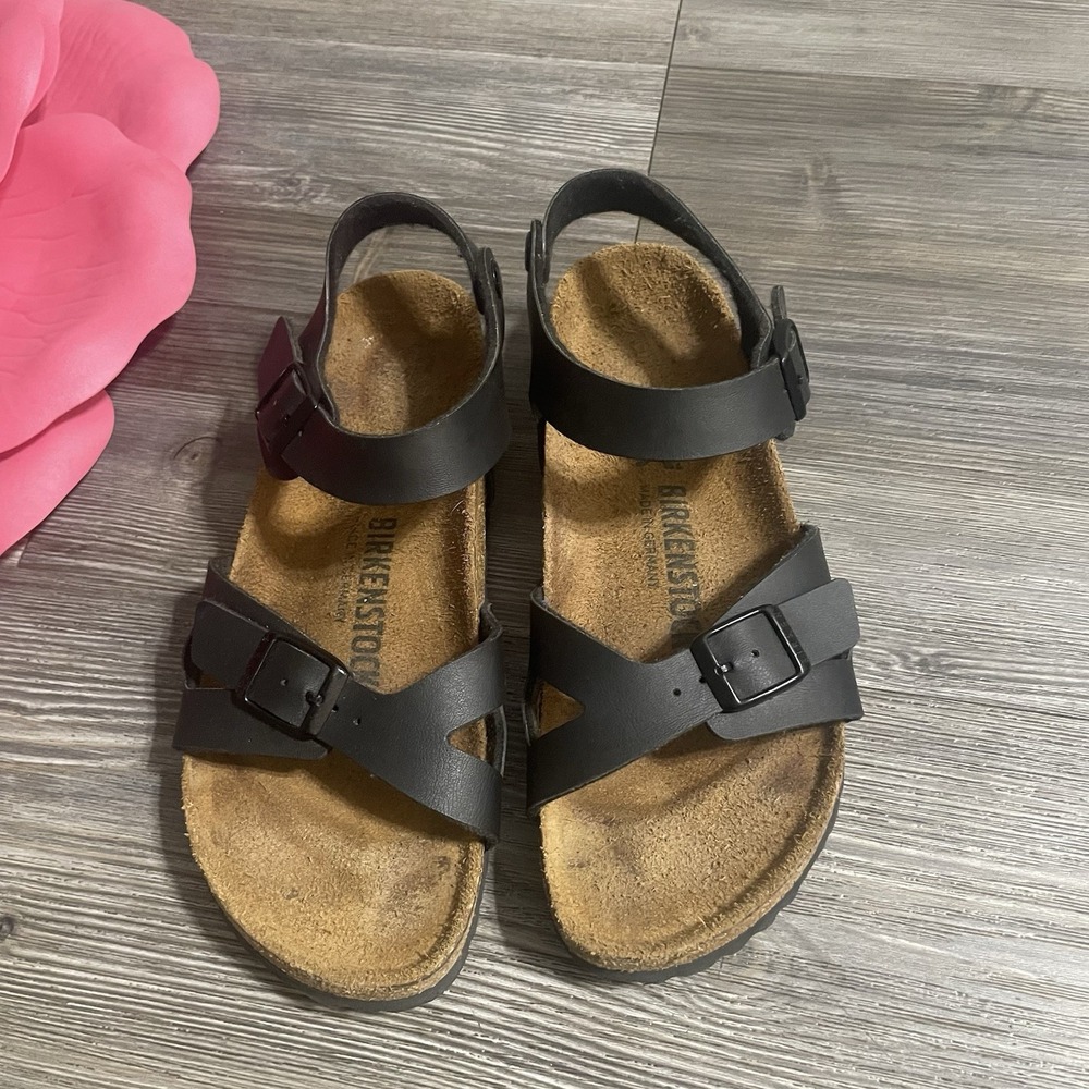 BIRKENSTOCK Rio Sz 37N/US 6 Black Vegan Birko-Flor Strappy Sandals Granola Boho